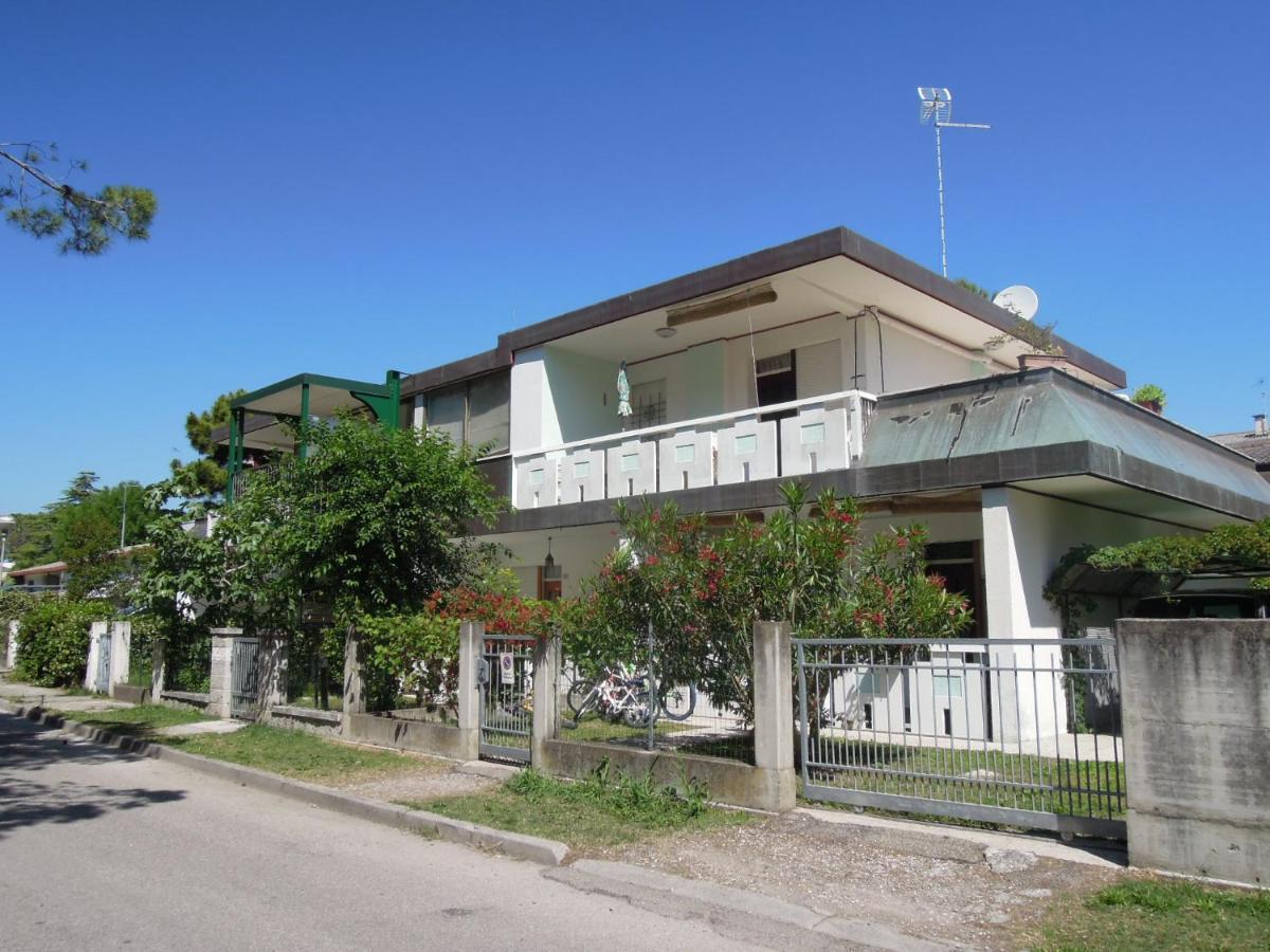 Condominio Villa Verde Bibione Exterior photo